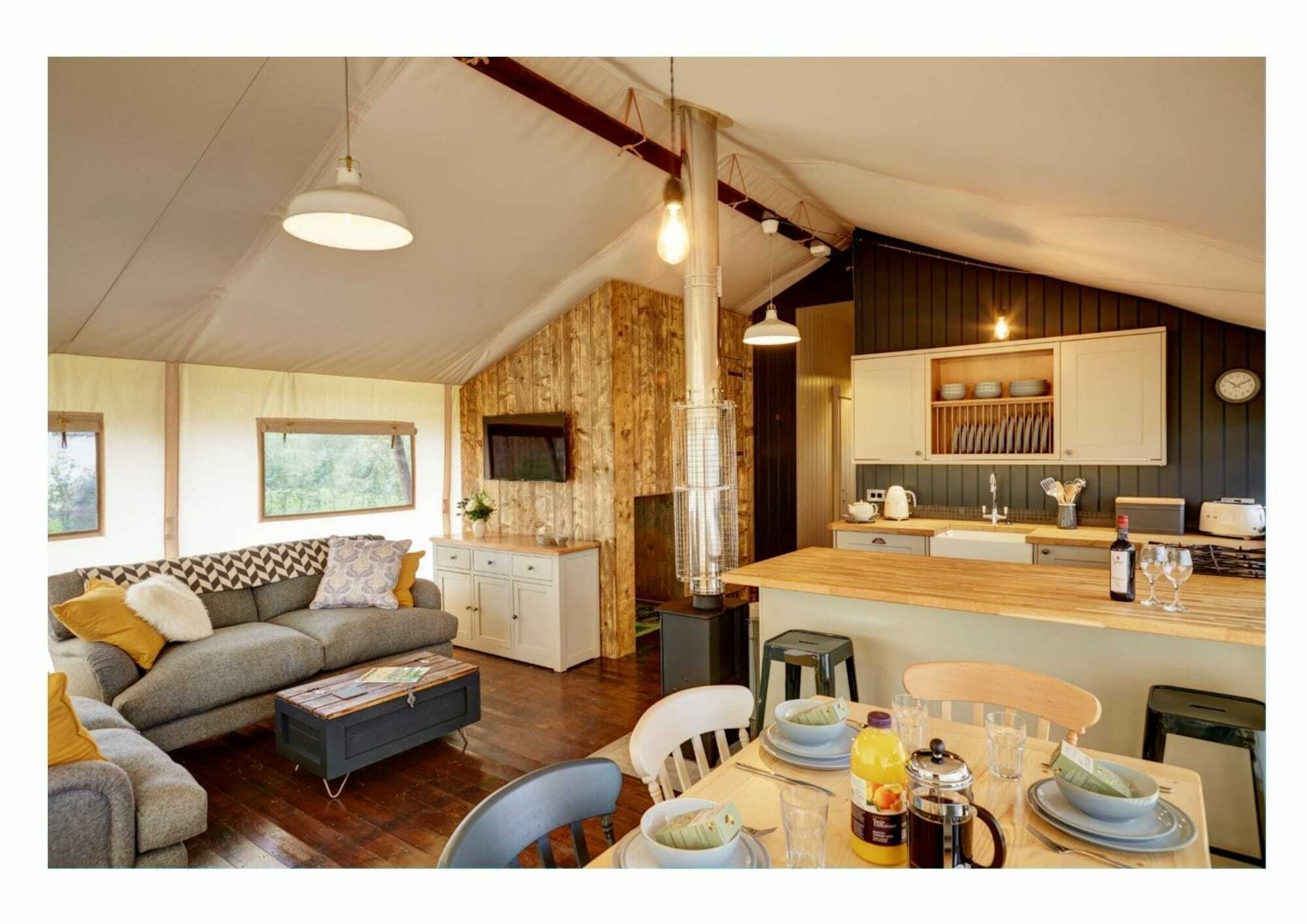 Love2Stay Glamping Resort Shrewsbury Exteriér fotografie